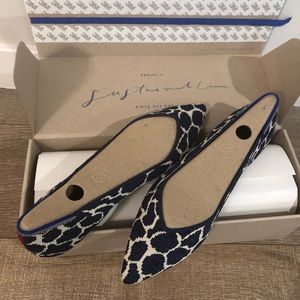 Rothy’s indigo giraffe points Sz 9